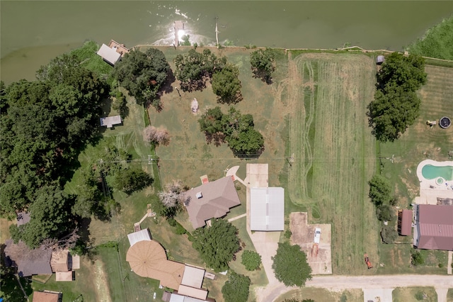 206 Lake Front Dr, Trinity TX, 75862, 3 bedrooms, 2 baths house for sale