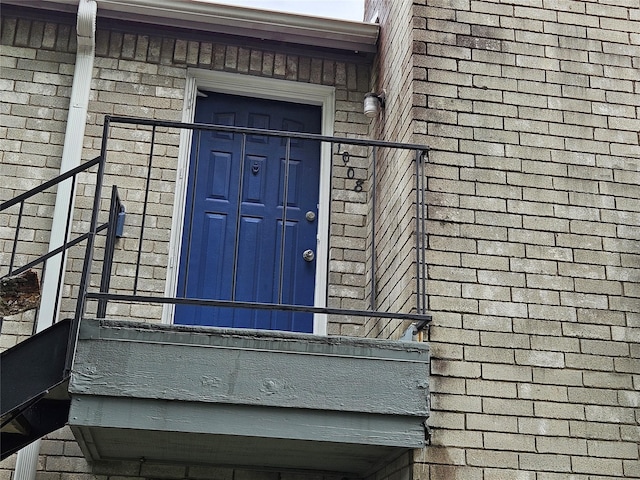 9797 Leawood Blvd Unit 1008, Houston, TX 77099 - property entrance with brick siding