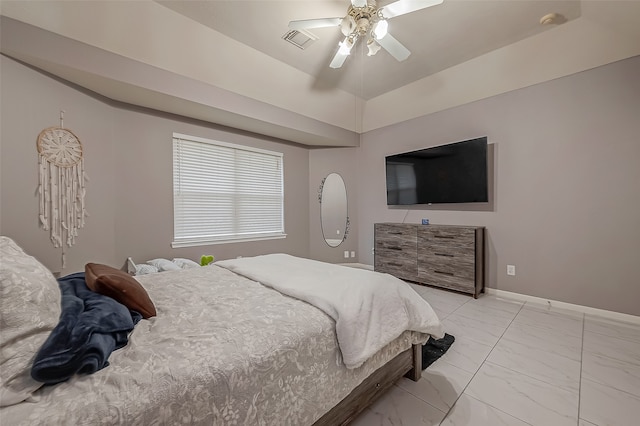 bedroom featuring ceiling fan