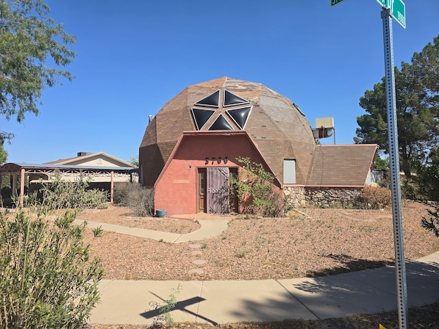 view of front of house