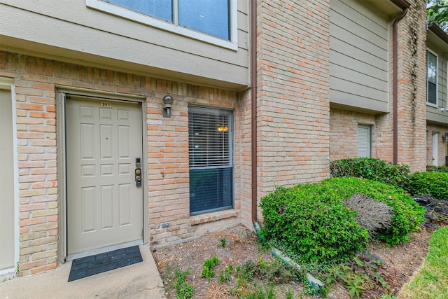 view of entrance to property