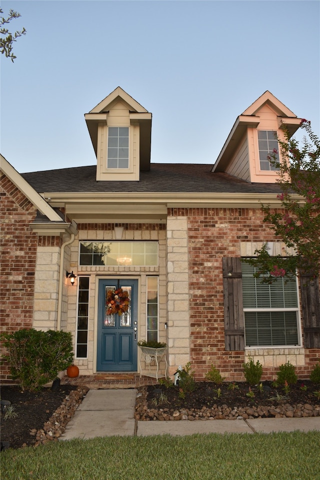 view of front of property with a porch