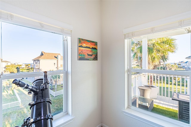4010 Shallow Reef, Galveston, TX 77554 - detailed view of baseboards
