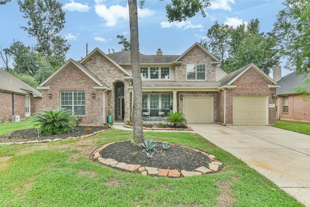 view of front facade with a front lawn