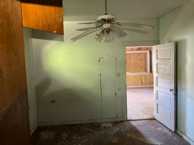 spare room with ceiling fan