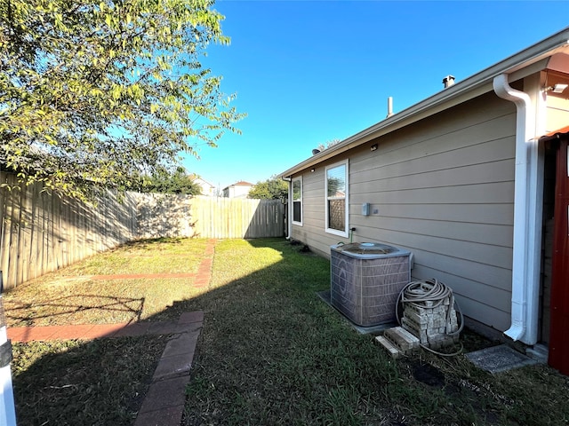 view of yard with cooling unit