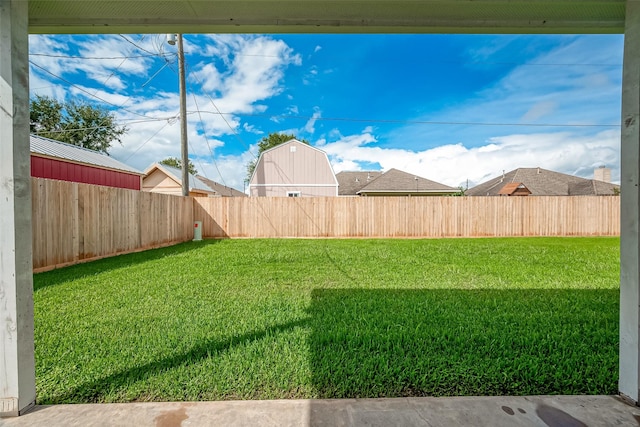 8705 Rowen Ct, Needville, TX 77461 - view of yard with a fenced backyard