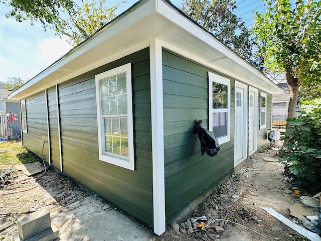 view of home's exterior