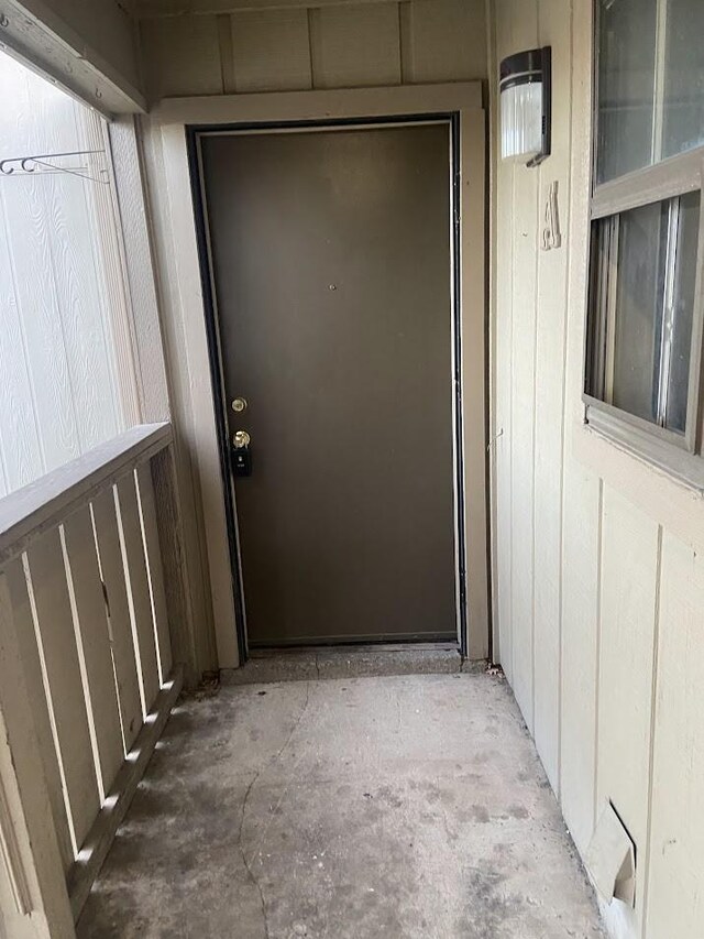 5669 Birchmont Dr Unit A, Houston, TX 77091 - view of doorway to property