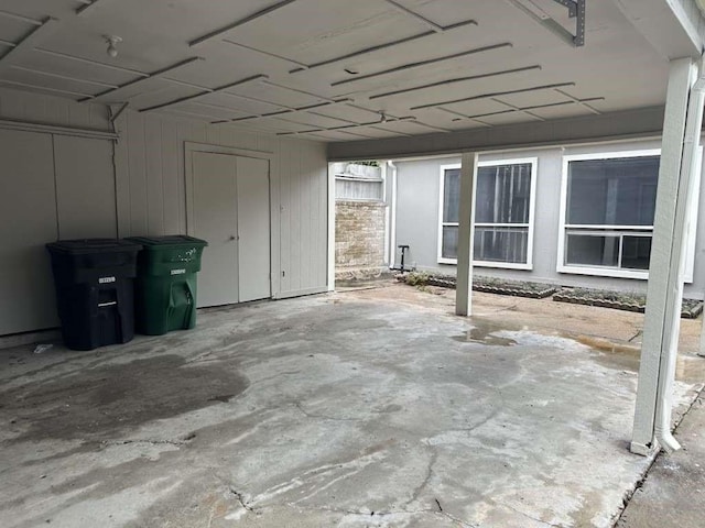11807 S Youngwood Ln, Houston, TX 77043 - view of patio