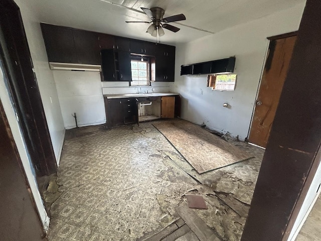 407 Earle St, Quanah, TX 79252 - photo 7