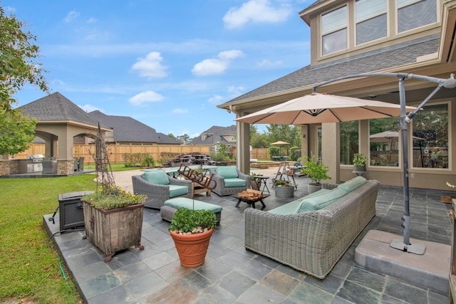 view of patio featuring an outdoor hangout area