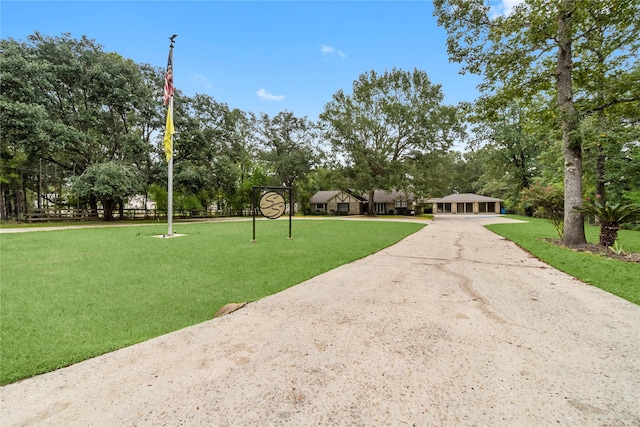 view of front of property with a front lawn