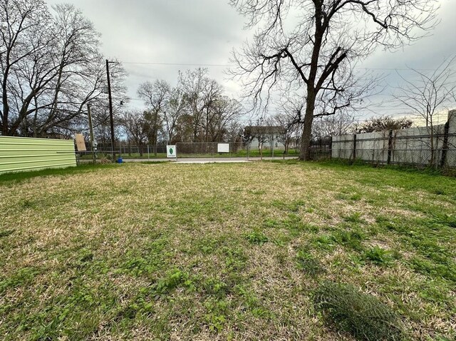 Listing photo 3 for 5123 E Crosstimbers St, Houston TX 77016