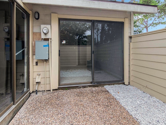 view of entrance to property