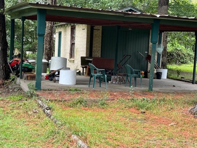 exterior space featuring a patio area