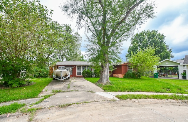 view of front of home with a front yard