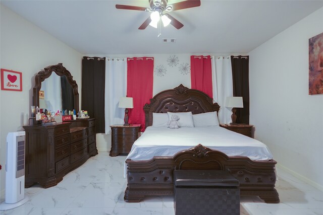 bedroom featuring ceiling fan