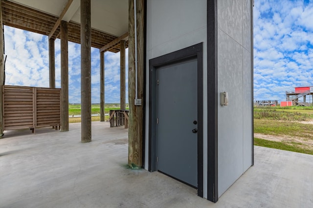 view of property entrance