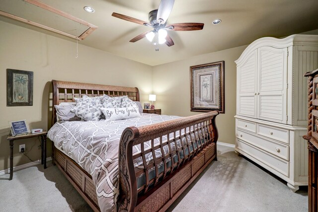 carpeted bedroom featuring ceiling fan