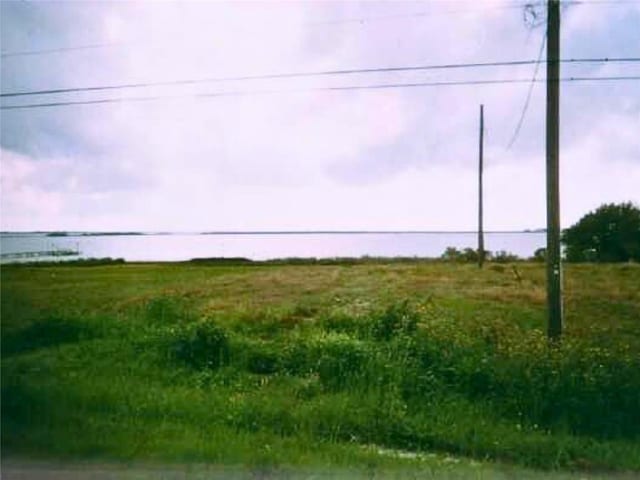 Listing photo 2 for 0 State Highway 35 S, Palacios TX 77465