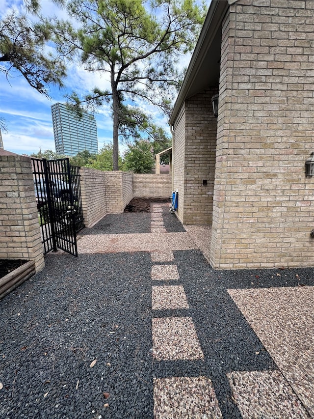 view of yard with a patio area