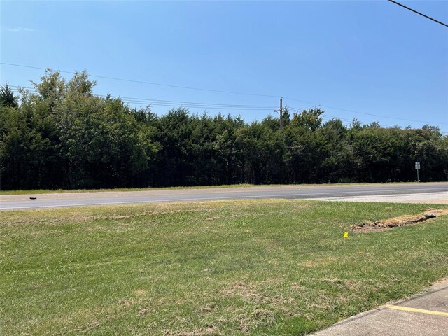 TBD W Commerce St, Fairfield, TX 75840 - photo 2