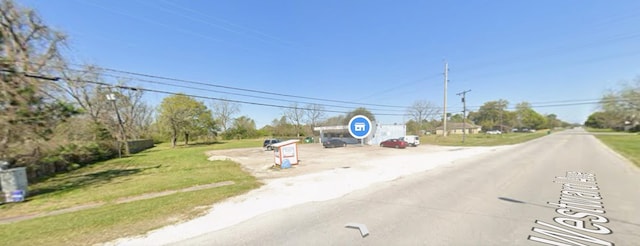 810 Westward Ave, La Marque, TX 77568 - photo 5