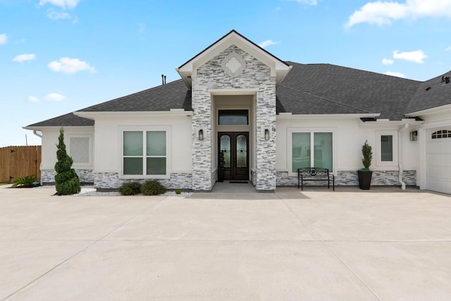 view of front facade with a garage