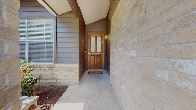 view of entrance to property