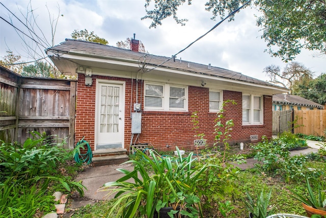 view of front of property