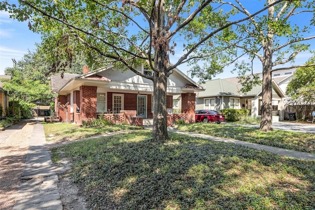 view of front of house featuring a porch