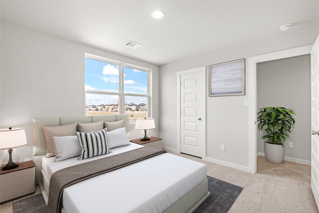 bedroom featuring carpet floors