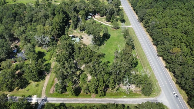 20 N White Oak Dr, Cleveland, TX 77327