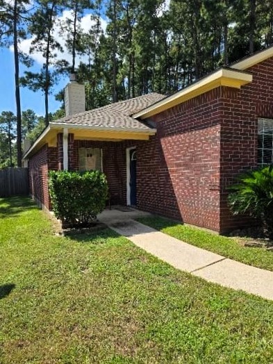 Listing photo 2 for 2227 Valley View Xing, Conroe TX 77304