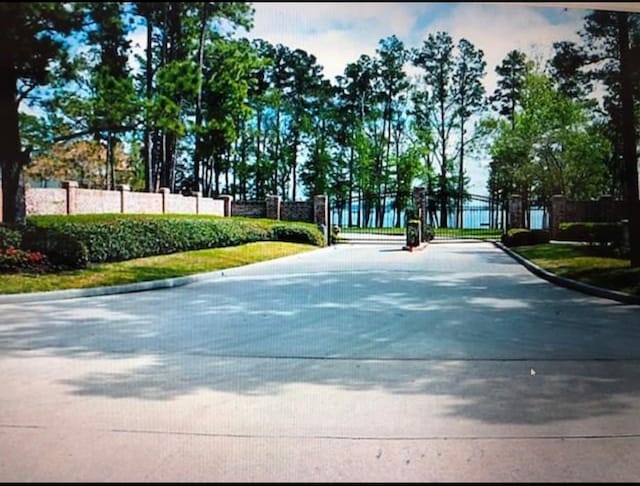 3 Oak Bend Cir, Conroe, TX 77304 - photo 1