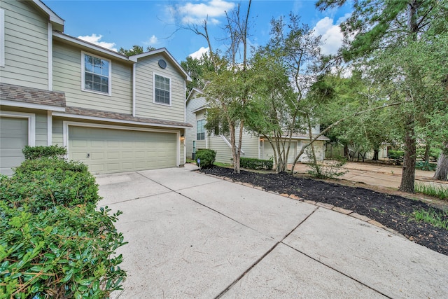 Listing photo 3 for 26 N Walden Elms Cir, The Woodlands TX 77382