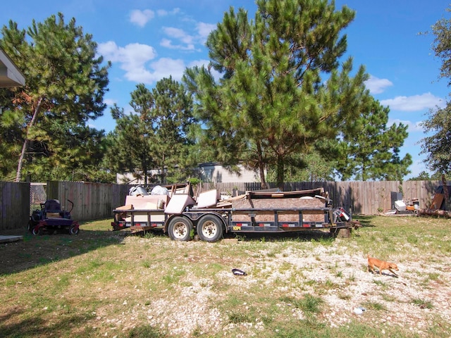 view of yard featuring a fenced backyard