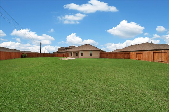 Listing photo 2 for 735 Desert Pea Ln, Rosharon TX 77583