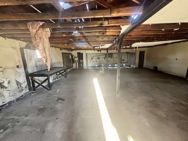 903 Mercer St, Quanah, TX 79252 - view of basement