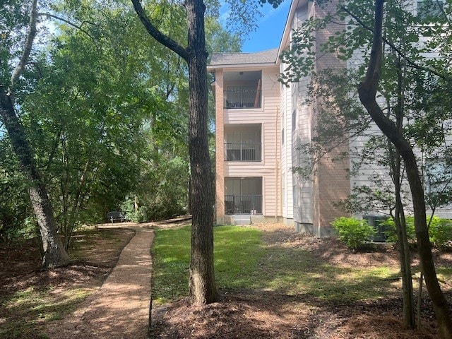 exterior space with a lawn