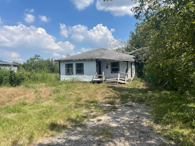 view of front of house