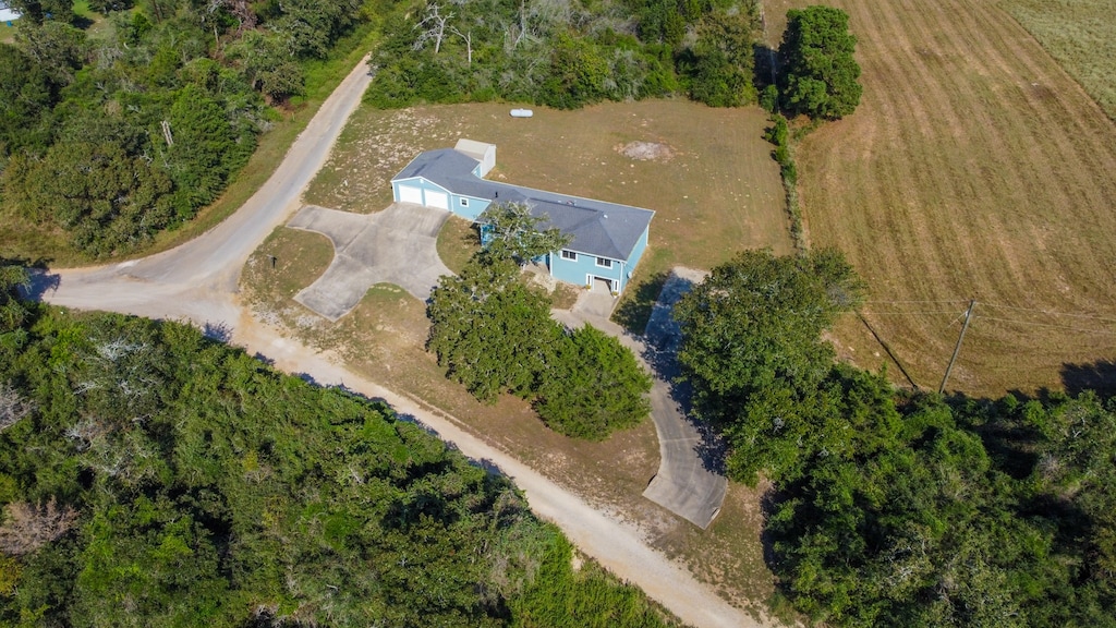 drone / aerial view featuring a rural view