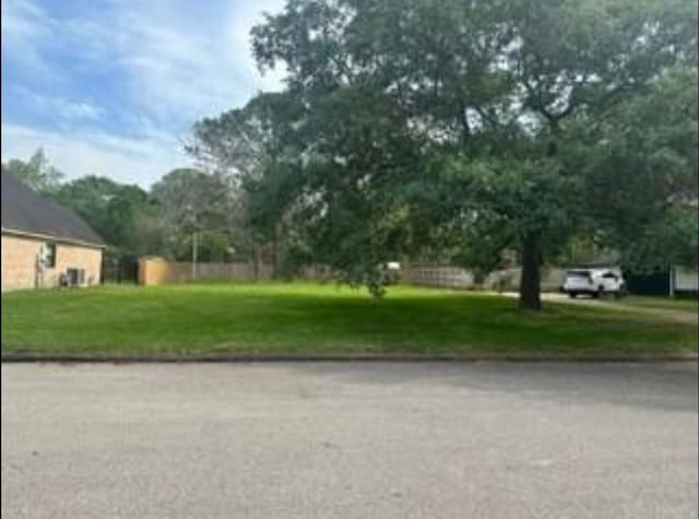 213 Ridgemont, Alvin TX, 77511 land for sale