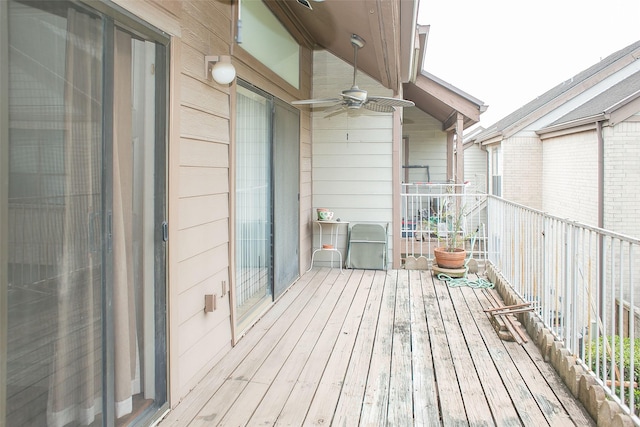 8235 Sands Point Dr Unit 156, Houston, TX 77036 - deck with ceiling fan