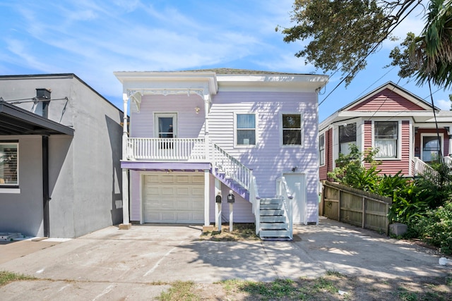 view of front of property featuring a garage