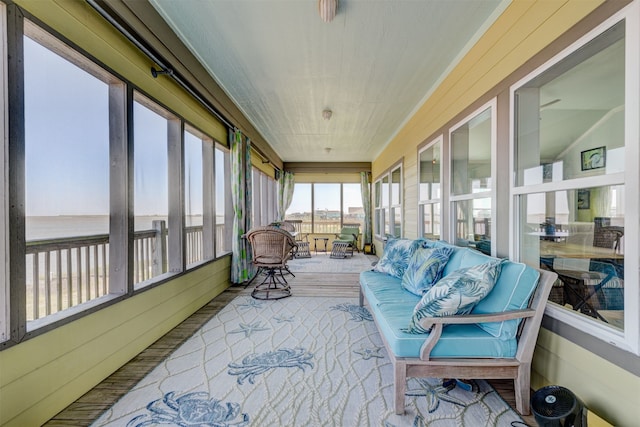 1038 Elizabeth St, Gilchrist, TX 77617 - view of sunroom / solarium