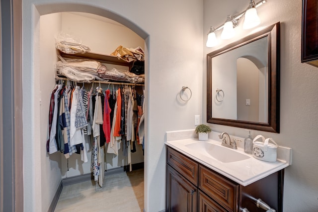 bathroom with vanity