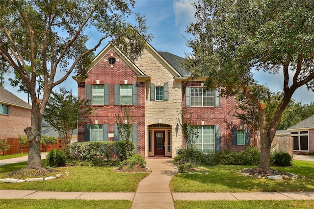 view of front of home with a front yard