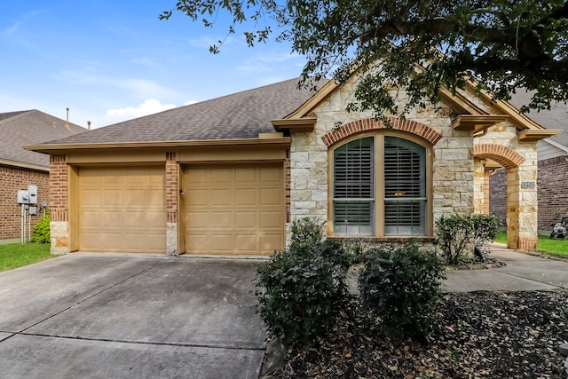 Listing photo 2 for 10910 Brighton Gardens Dr, Richmond TX 77406